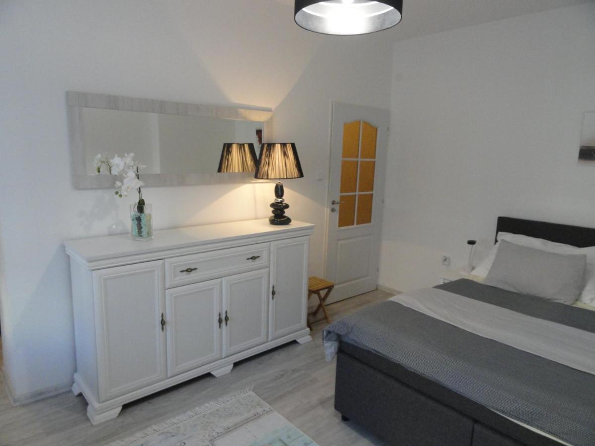 Apartman Sluka Jilemnice Luaran gambar